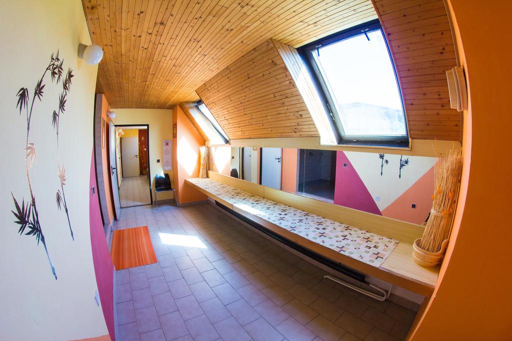 Sporthotel Bohemia Рокитнице над Ийзероу Екстериор снимка